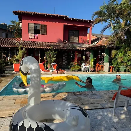 Hostel Casa Jambo Guaruja-3